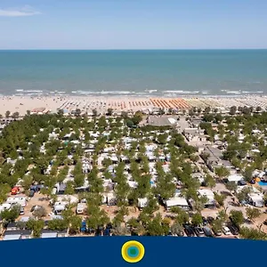 https://international-camping-village-riccione.riccione-hotels.org